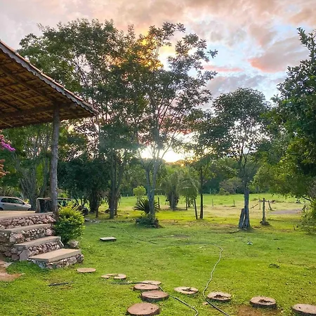 Chales Pocoo Com Rio Exclusivo Bonito  Exterior photo